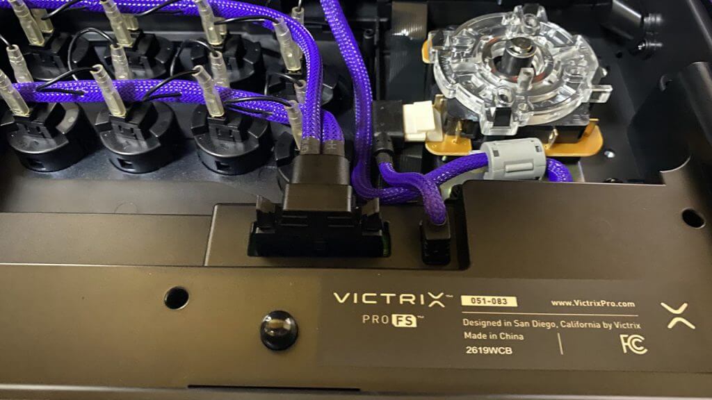 【Victrix Pro FS(V2)】最強アケコンをレビュー | 秋葉原ベースキャンプ