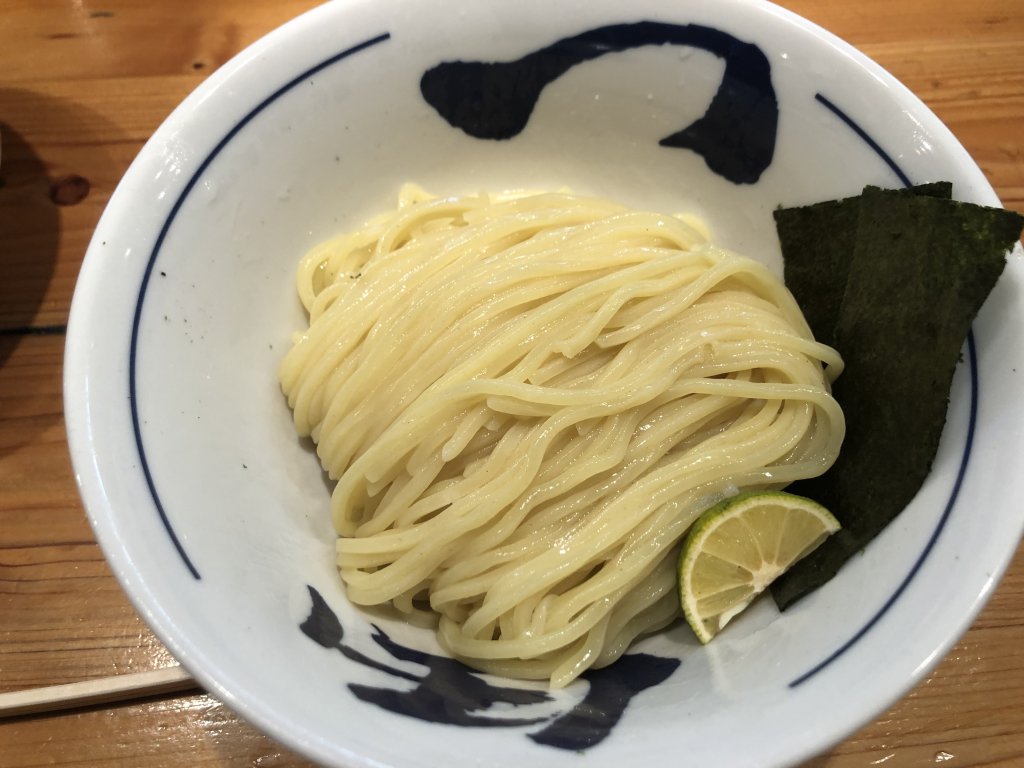 つじ田　麺